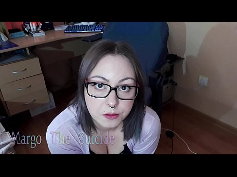 ❤️ Seksi djevojka s naočalama duboko siše dildo na kameri ☑ Jebeni video  na hr.nudexxx.ru